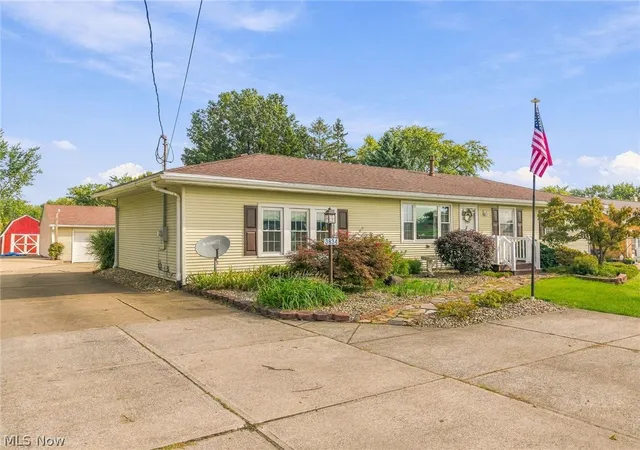 Photo 1 of Single family home for sale at 3834 Southway St Sw, Massillon, OH 44646 | MLS# 5244283 | Listing updated on 2026-09-14