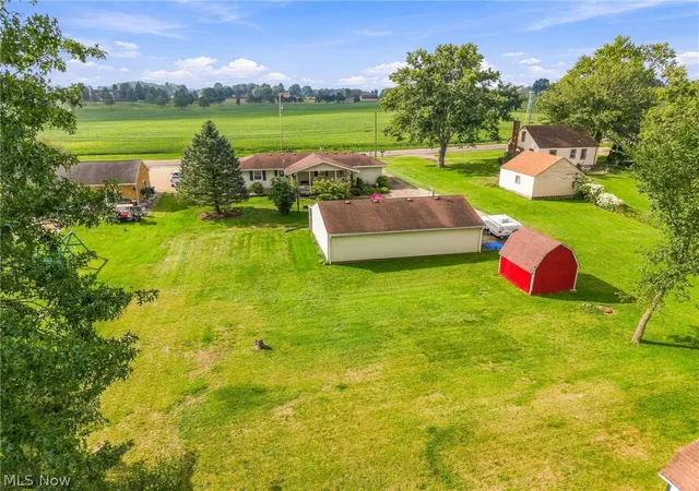 Photo 3 of Single family home for sale at 3834 Southway St Sw, Massillon, OH 44646 | MLS# 5244283 | Listing updated on 2026-09-14