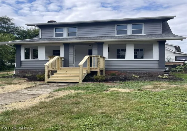 Photo 1 of Single family home for sale at 1273 Pondview Ave, Akron, OH 44305 | MLS# 5244596 | Listing updated on 2026-09-14