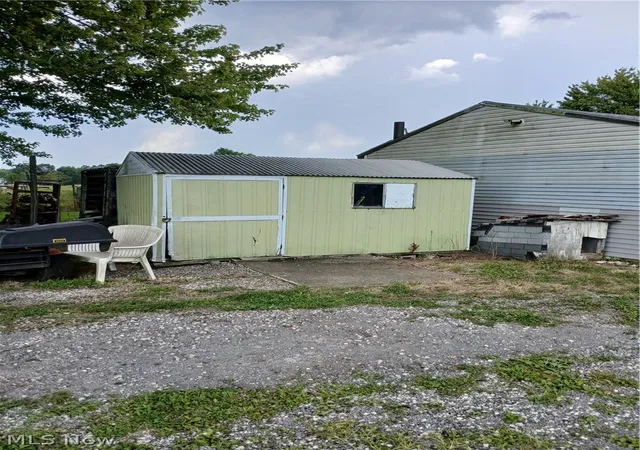 Photo 2 of Single family home for sale at 5376 N Park Ext Ave, Bristolville, OH 44402 | MLS# 5244183 | Listing updated on 2026-09-14