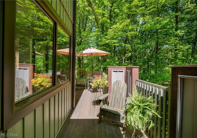 Photo 4 of Condo for sale at 2153 Pinebrook Trl, Cuyahoga Falls, OH 44223 | MLS# 5244712 | Listing updated on 2026-09-17