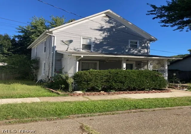 Photo 3 of Single family home for sale at 134 8th Street Ne, New Philadelphia, OH 44663 | MLS# 5244754 | Listing updated on 2026-09-30