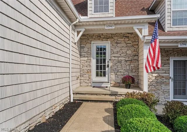 Photo 2 of Condo for sale at 10943 Rocky Ledge Ln, Concord Township, OH 44077 | MLS# 5244740 | Listing updated on 2026-09-14