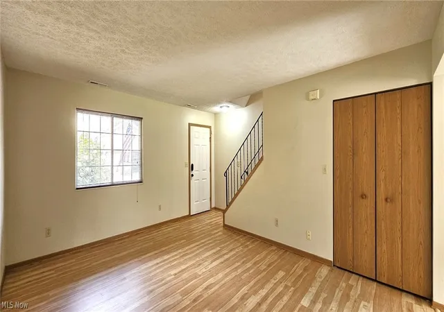 Listing Photo 4 - Condo for sale in building located at 782 Orch St, Wadsworth, OH 44281 - Unit #3