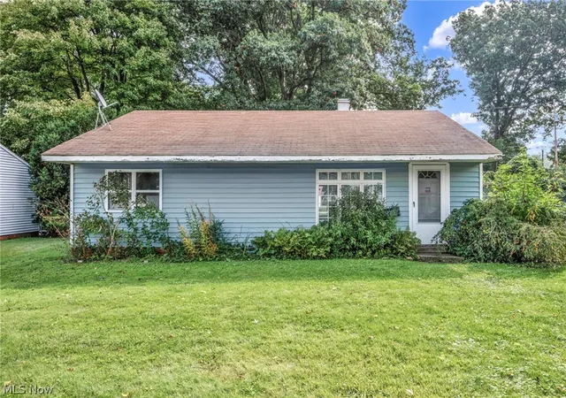 Photo 2 of Single family home for sale at 1781 Perth Rd, Madison, OH 44057 | MLS# 5244051 | Listing updated on 2026-09-14