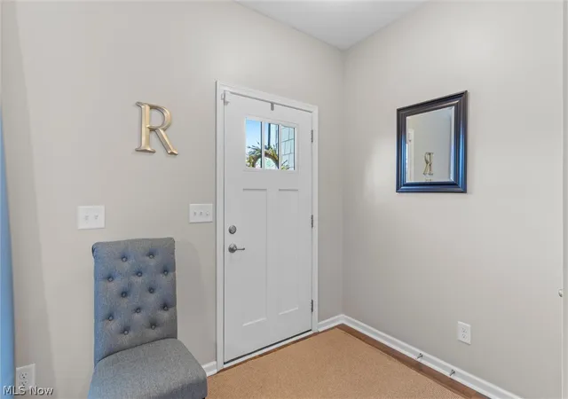 Listing Photo 5 - Condo for sale in building located at 10174 Colton Ave, Concord Township, OH 44077
