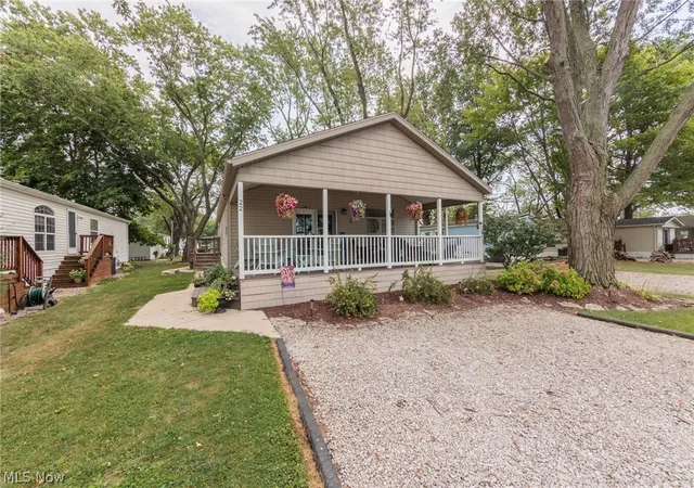 Photo 3 of Single family home for sale at 1600 N Buck Rd #22, Lakeside Marblehead, OH 43440 | MLS# 5244782 | Listing updated on 2026-10-07