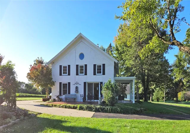 Photo 2 of Sale Pending at 4066 Maplegrove Ave, Louisville, OH 44641 | MLS# 5244816 | Listing updated on 2026-10-06