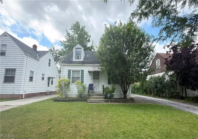 Photo 2 of Single family home for sale at 20706 Raymond St, Maple Heights, OH 44137 | MLS# 5244642 | Listing updated on 2026-09-14
