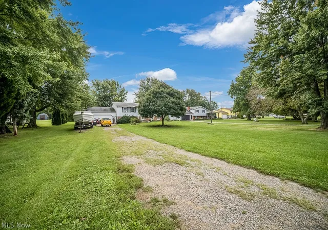 Photo 2 of Single family home for sale at 13902 Mason Rd, Vermilion, OH 44089 | MLS# 5242171 | Listing updated on 2026-09-14