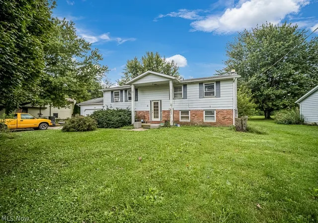 Photo 4 of Single family home for sale at 13902 Mason Rd, Vermilion, OH 44089 | MLS# 5242171 | Listing updated on 2026-09-14
