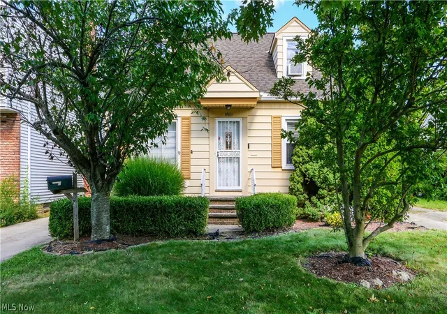 Photo 2 of Single family home for sale at 14611 Krems Ave, Maple Heights, OH 44137 | MLS# 5244866 | Listing updated on 2026-09-15