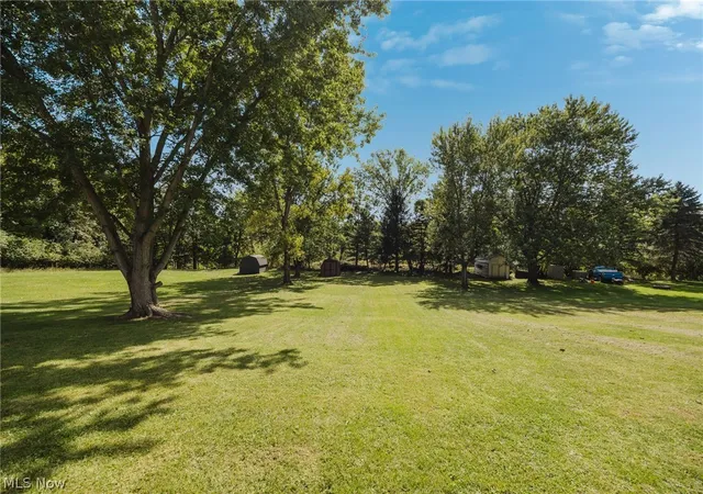 Photo 3 of Single family home for sale at 1004 Lancaster Dr, Medina, OH 44256 | MLS# 5243151 | Listing updated on 2026-10-03