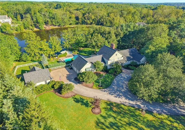Photo 1 of Single family home for sale at 5600 Liberty Rd, Chagrin Falls, OH 44022 | MLS# 5243028 | Listing updated on 2026-09-22