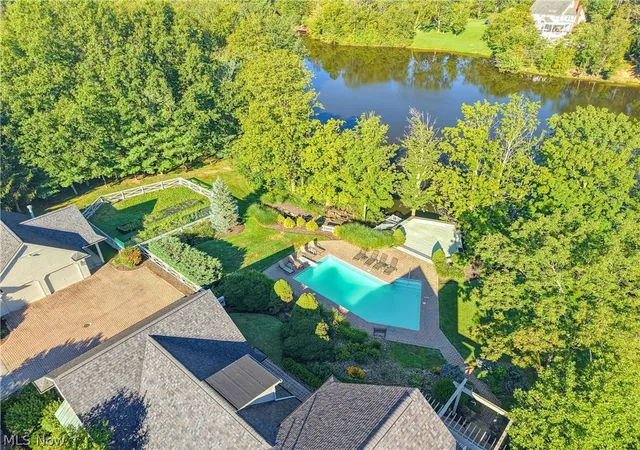 Photo 3 of Single family home for sale at 5600 Liberty Rd, Chagrin Falls, OH 44022 | MLS# 5243028 | Listing updated on 2026-09-22