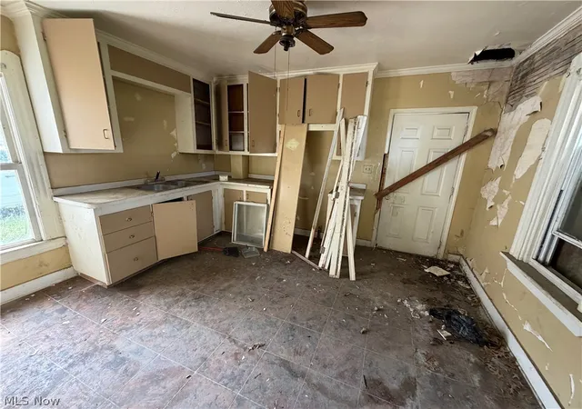 Photo 3 of Single family home for sale at 314 E 26th Street, Lorain, OH 44055 | MLS# 5238404 | Listing updated on 2026-09-15