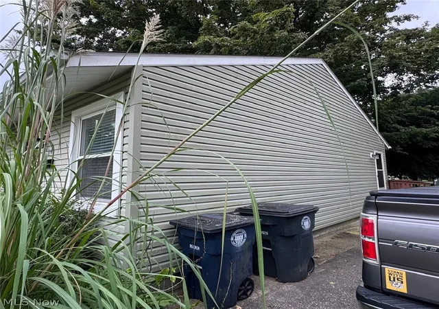 Photo 3 of Single family home for sale at 114 Sabetha Pl, Akron, OH 44313 | MLS# 5244561 | Listing updated on 2026-09-15