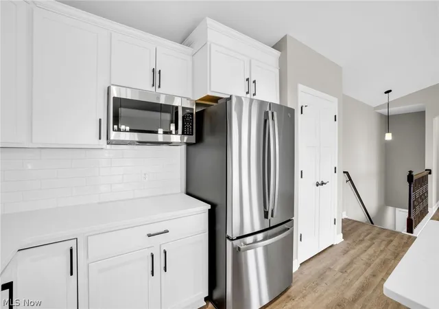 Photo 4 of Condo for sale at 506 Meadow Trl SW, Hartville, OH 44632 | MLS# 5244856 | Listing updated on 2026-09-15
