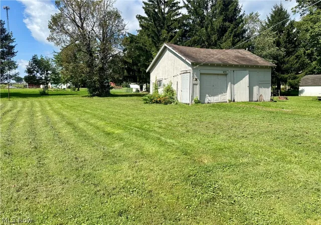 Photo 24 of Multi family home for sale at 6119 Youngstown Conneaut Rd, Kinsman, OH 44428 | MLS# 5244922 | Listing updated on 2026-09-15