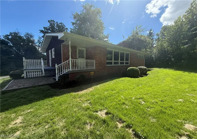 Photo 3 of Single family home for sale at 88 Hunter Ln, Colliers, WV 26035 | MLS# 5241126 | Listing updated on 2026-09-17