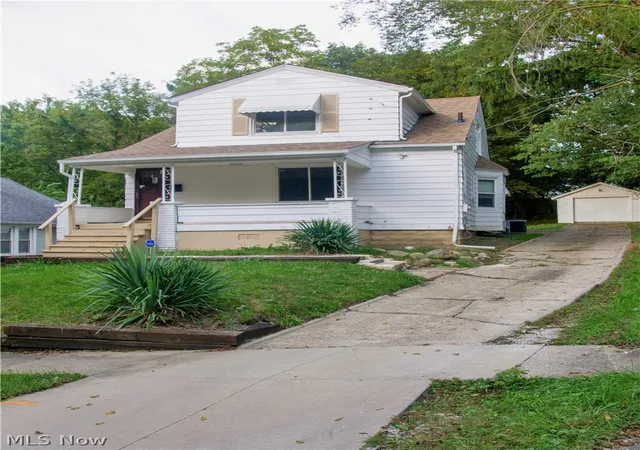 Photo 1 of Sale Pending at 723 Grifton Ave, Akron, OH 44305 | MLS# 5243555 | Listing updated on 2026-10-07
