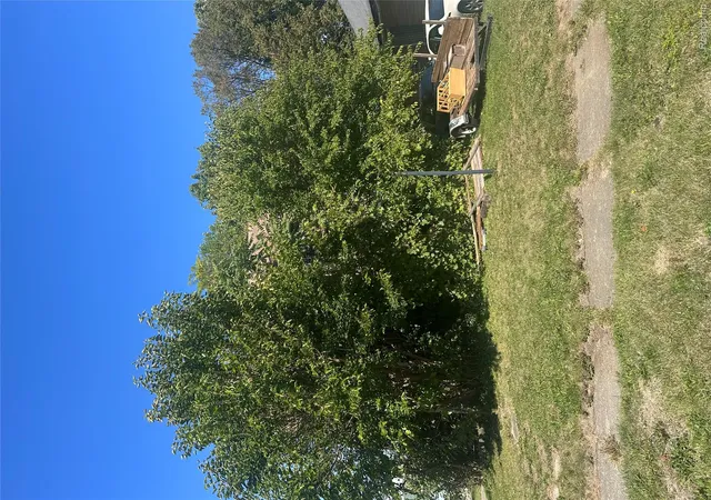 Photo 1 of Single family home for sale at 2302 Mallery St, Flint, MI 48504 | MLS# 20251046107 | Listing updated on 2026-09-10
