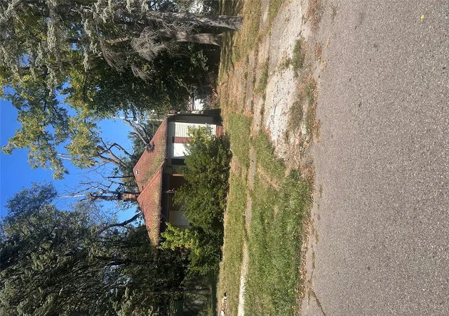 Photo 1 of Single family home for sale at 2612 Concord St, Flint, MI 48504 | MLS# 20251046125 | Listing updated on 2026-09-10