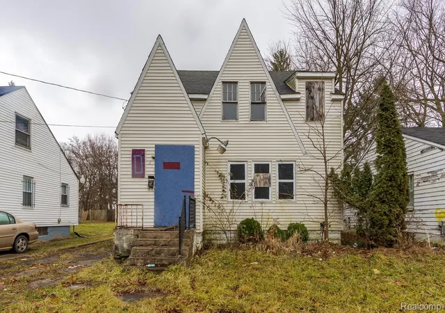 Photo 1 of Single family home for sale at 2718 N Chevrolet Ave, Flint, MI 48504 | MLS# 20251046263 | Listing updated on 2026-09-10
