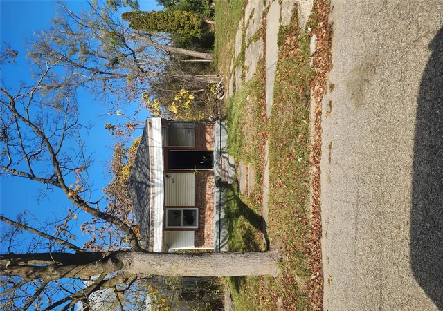 Photo 1 of Single family home for sale at 345 E Austin Ave, Flint, MI 48505 | MLS# 20251050187 | Listing updated on 2026-09-10