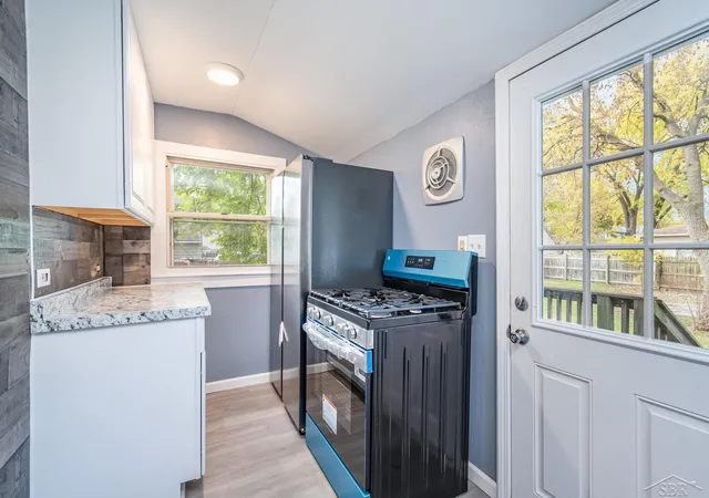 Photo 3 of Single family home for sale at 703 S Mason St, Saginaw City Saginaw, MI 48602 | MLS# 61050193253 | Listing updated on 2026-09-10