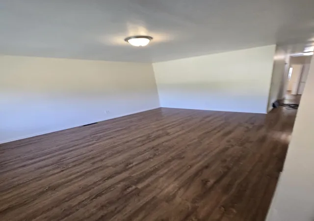 Photo 2 of Single family home for sale at 3022 Seneca St, Flint, MI 48504 | MLS# 5050195532 | Listing updated on 2026-09-01