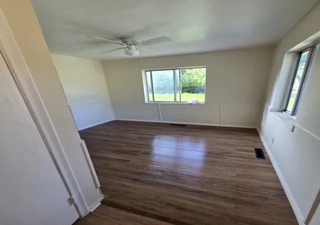 Photo 3 of Single family home for sale at 3022 Seneca St, Flint, MI 48504 | MLS# 5050195532 | Listing updated on 2026-09-01