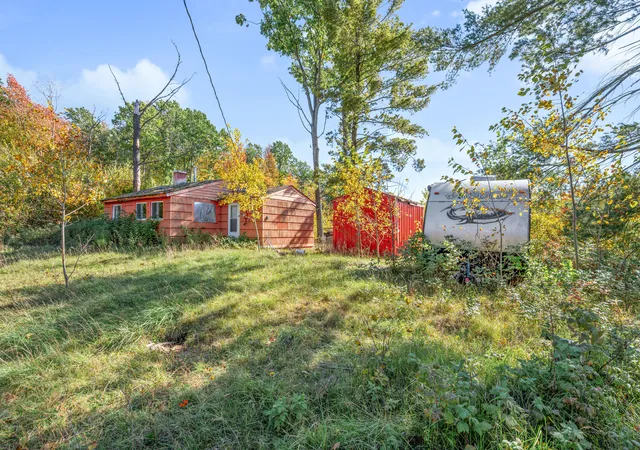 Photo 3 of Single family home for sale at 16107 12 Mile Rd, Le Roy, MI 49655 | MLS# 72026001197 | Listing updated on 2026-10-12