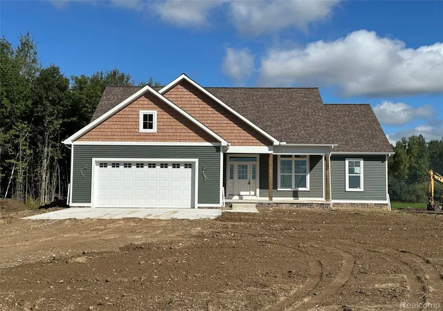 Photo 1 of Single family home for sale at 5819 Newark Rd, Imlay City, MI 48444 | MLS# 20261006904 | Listing updated on 2026-10-11