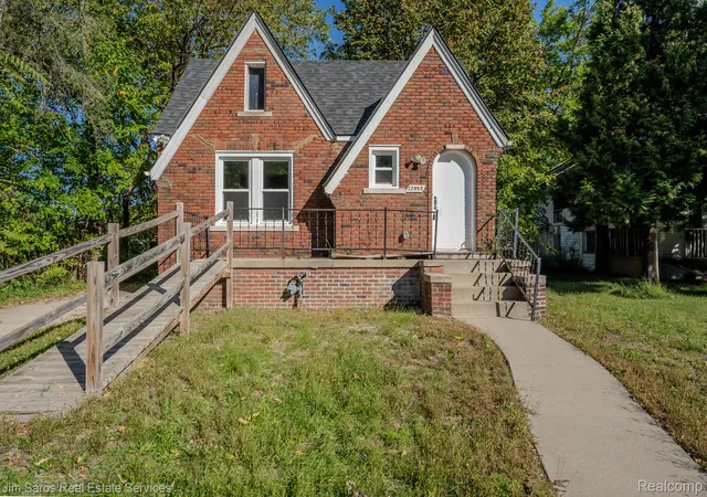 Photo 1 of Single family home for sale at 17892 Bradford St, Detroit, MI 48205 | MLS# 20261010324 | Listing updated on 2026-10-20