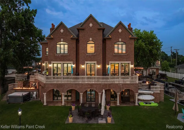 Photo 1 of Mansion for sale at 328 S Broadway St, Lake Orion, MI 48362 | MLS# 20261012891 | Listing updated on 2026-09-06