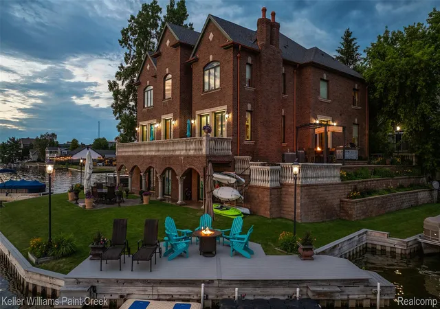 Photo 3 of Mansion for sale at 328 S Broadway St, Lake Orion, MI 48362 | MLS# 20261012891 | Listing updated on 2026-09-06