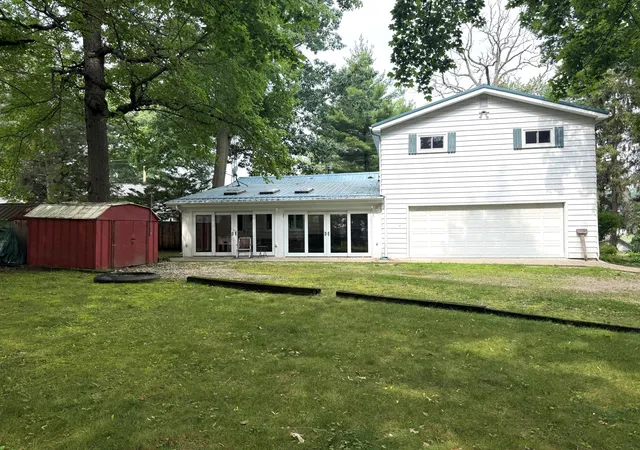 Photo 4 of Single family home for sale at 4253 Indian Isle, Battle Creek, MI 49017 | MLS# 66026008010 | Listing updated on 2026-09-01