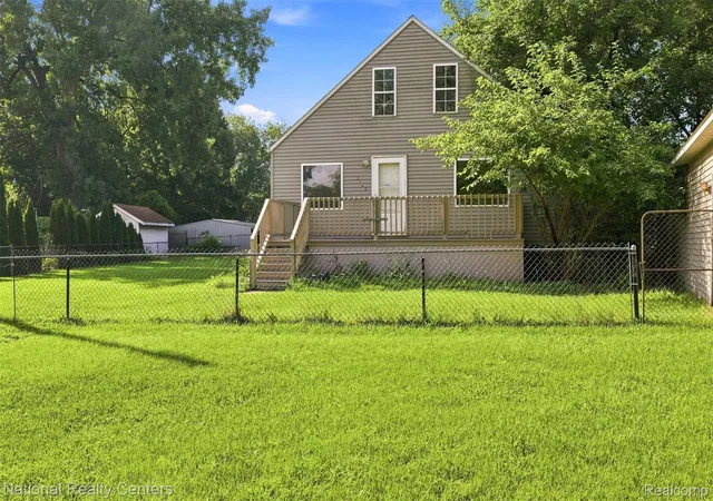 Photo 2 of Single family home for sale at 3148 Carr St, Flint, MI 48506 | MLS# 20261014013 | Listing updated on 2026-09-11