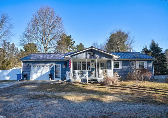 Photo 1 of Single family home for sale at 5612 Hasco Rd, Millington, MI 48746 | MLS# 5050200903 | Listing updated on 2026-09-10