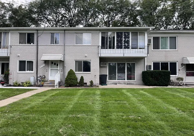 Photo 1 of Condo for sale at 5955 Alan Dr #61, Brighton, MI 48116 | MLS# 81026008445 | Listing updated on 2026-10-09