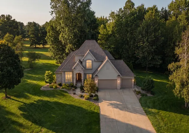 Photo 1 of Single family home for sale at 9847 Quail Run Ct, Bridgman, MI 49106 | MLS# 69026008454 | Listing updated on 2026-09-19