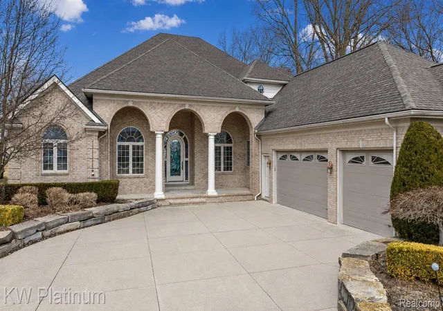 Photo 1 of Single family home for sale at 48877 Point Lakeview Dr, Chesterfield, MI 48047 | MLS# 20261018849 | Listing updated on 2026-09-18