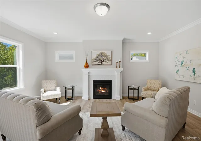 Photo 2 of Single family home for sale at 547 Jubilee Dr, Ann Arbor, MI 48189 | MLS# 20261021065 | Listing updated on 2026-10-24
