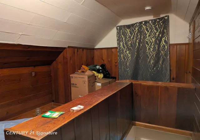Photo 3 of Single family home for sale at 717 Huron St, Flint, MI 48507 | MLS# 5050203669 | Listing updated on 2026-09-04