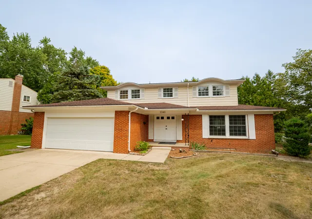 Photo 1 of Single family home for sale at 3340 Bluett Dr, Ann Arbor, MI 48105 | MLS# 81026014533 | Listing updated on 2026-10-12