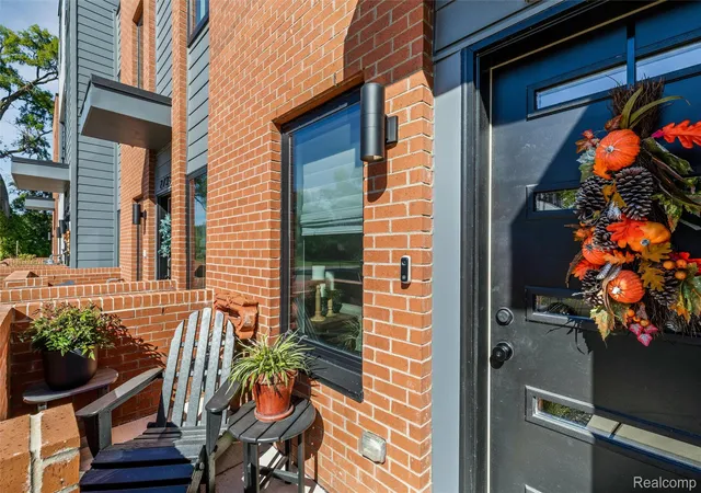 Photo 1 of Condo for sale at 2736 Harrison St, Detroit City Wayne, MI 48216 | MLS# 20261024323 | Listing updated on 2026-09-02
