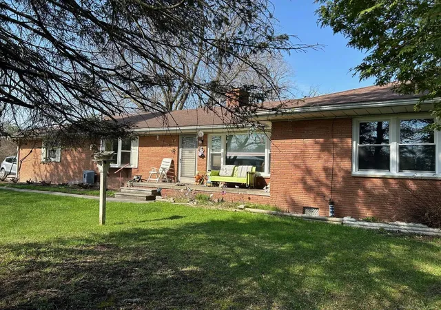 Photo 1 of Single family home for sale at 5996 Lakeshore Rd, Lexington, MI 48450 | MLS# 58050205076 | Listing updated on 2026-09-03