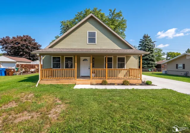 Single family home for sale at 3019 8th Street, Monroe, MI 48162 | MLS# 57050205428 | Listing updated on 2026-09-17