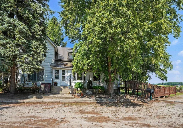 Photo 1 of Single family home for sale at 2298 W Hayes Rd, Ithaca, MI 48847 | MLS# 79080067717 | Listing updated on 2026-09-06